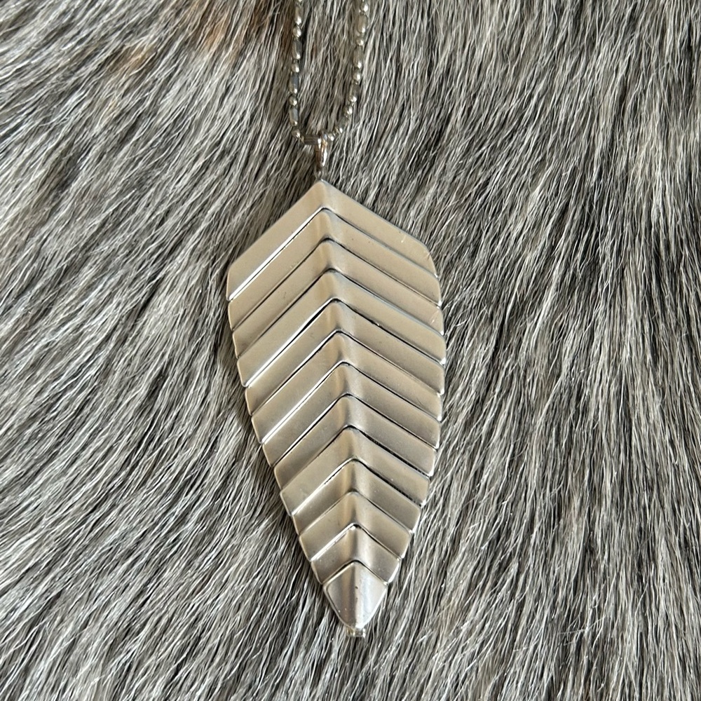 Feather necklace
